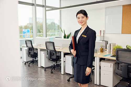 數(shù)字化時代女性房產中介銷售形象與網(wǎng)絡技術開發(fā)的融合之道